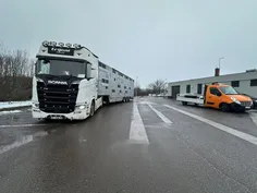 Helyszíni kamion gumiabroncs mentés: SCANIA kamionszerelvény szervizelése (1. kép) - 2026. január 26.